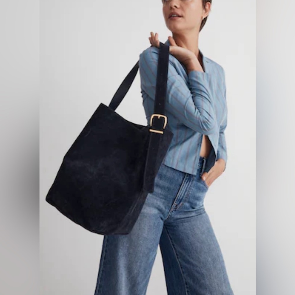 MADEWELL Essentials Suede Bucket Bag